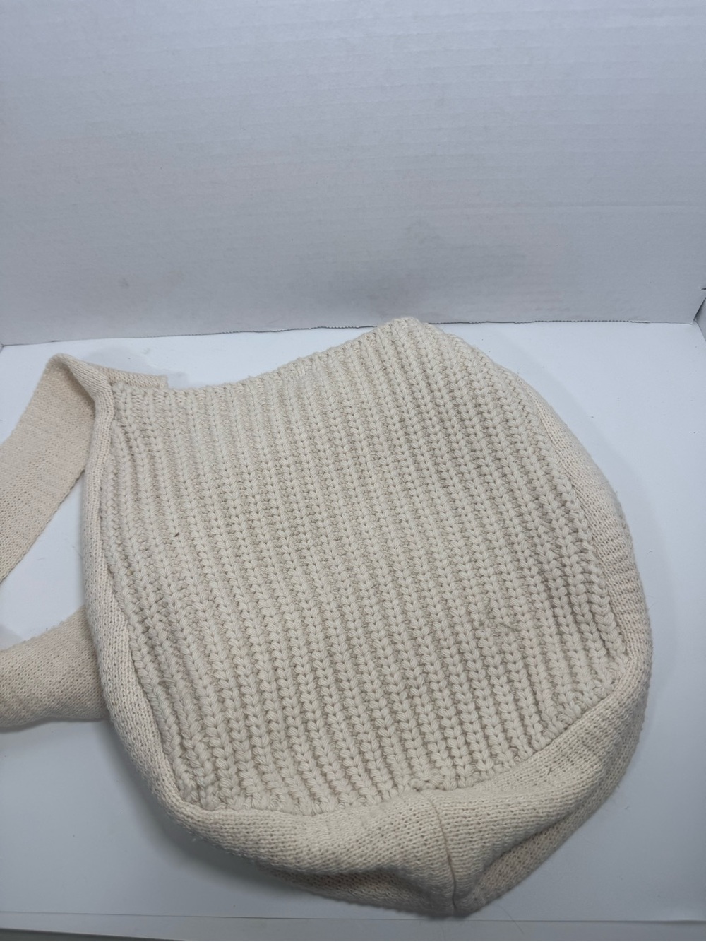 Cream Knit Shoulder Bag - Women's Cozy Crochet Tote